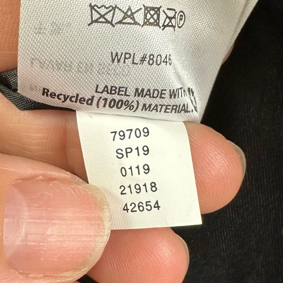 INC International Concepts Men’s Slim Fit Black Velvet Blazer Formal Size Small - Picture 16 of 17